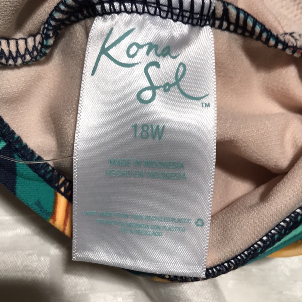 Kona Sol Swim Suit - Picture 5 of 8